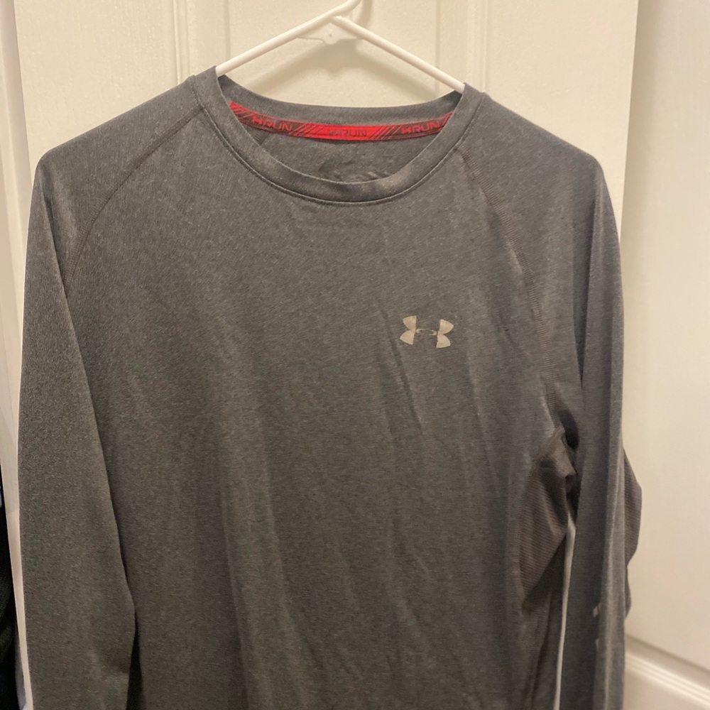 Under Armour Gray Long Sleeve Shirt